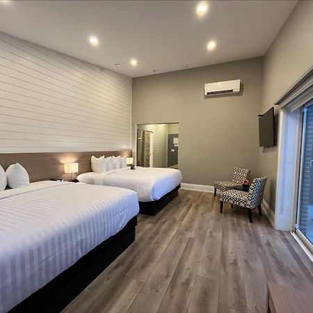 Colonial Hotel & Suites Grand Bend Eksteriør billede