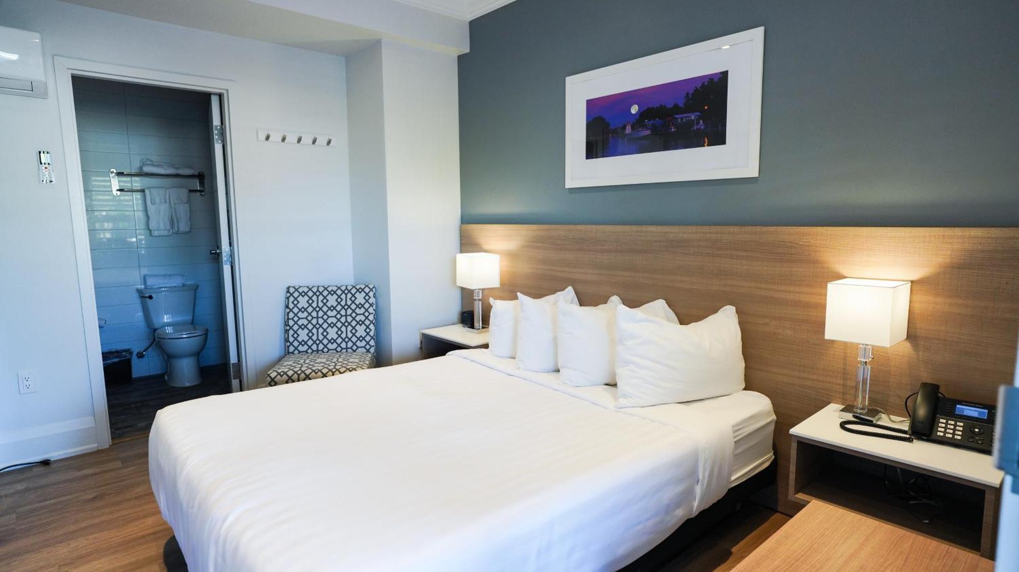 Colonial Hotel & Suites Grand Bend Eksteriør billede