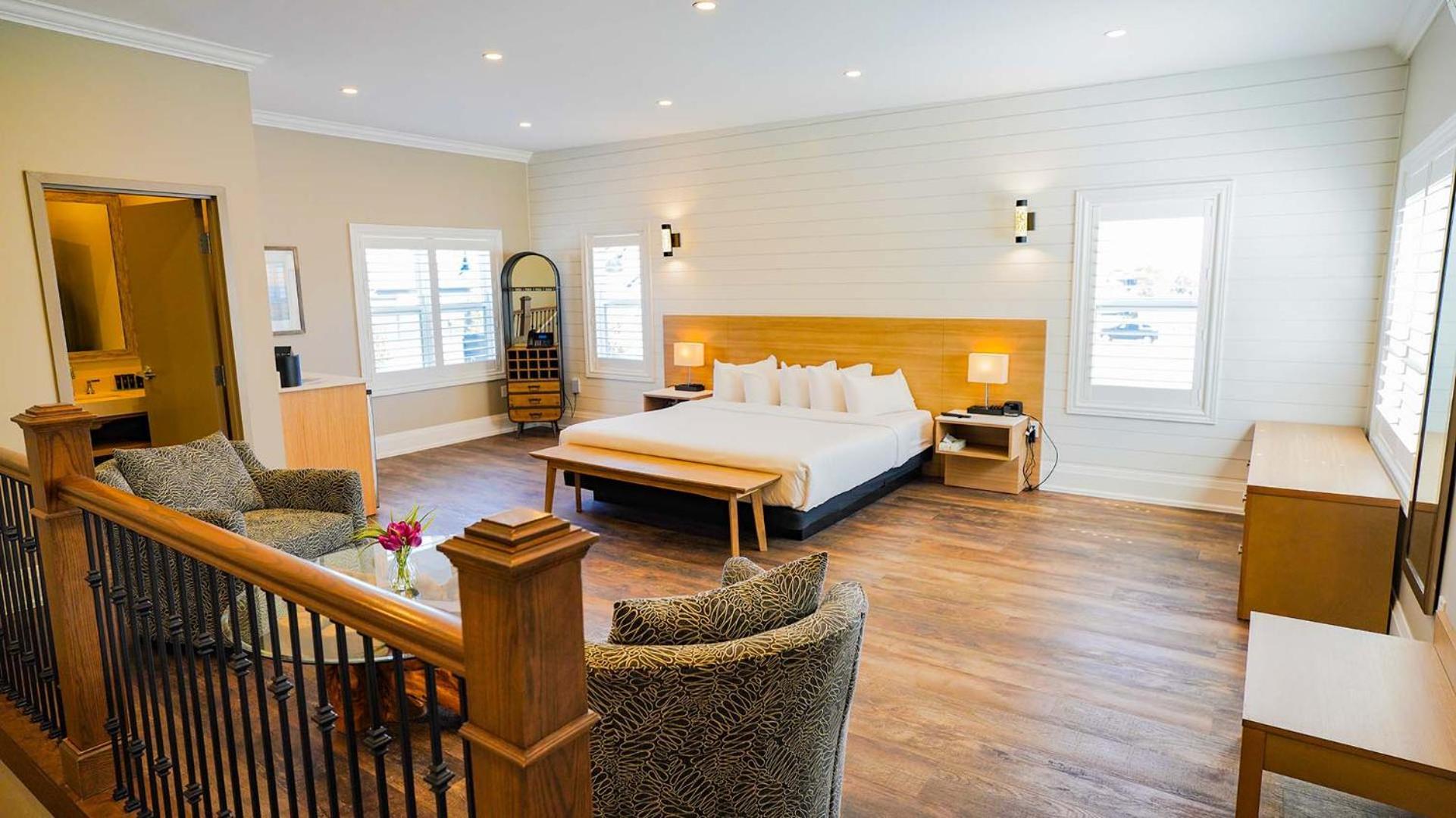 Colonial Hotel & Suites Grand Bend Eksteriør billede