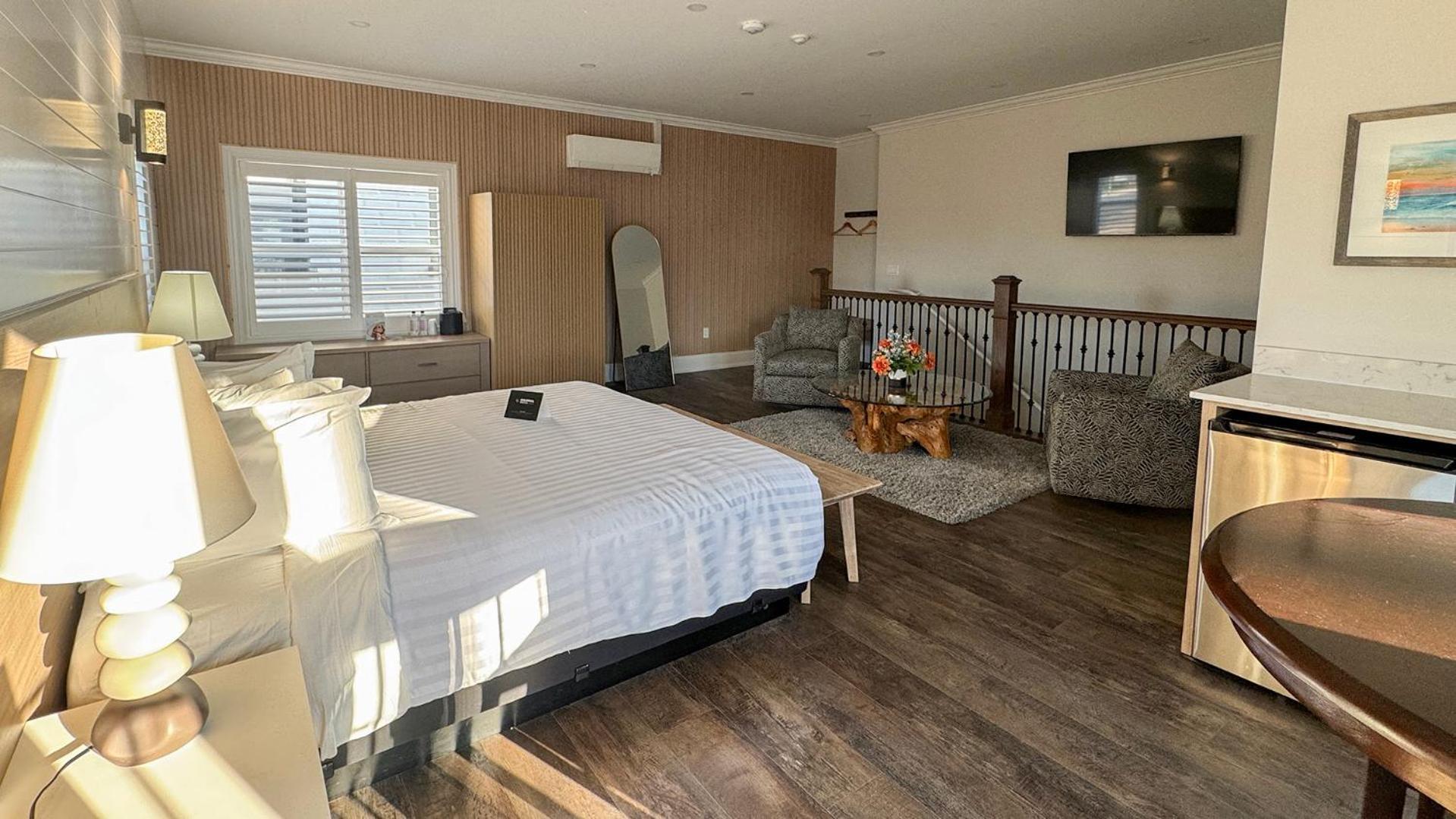 Colonial Hotel & Suites Grand Bend Eksteriør billede